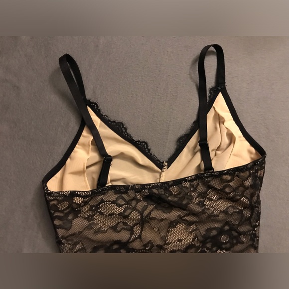 NEW Lace Bodysuit - Picture 12 of 15